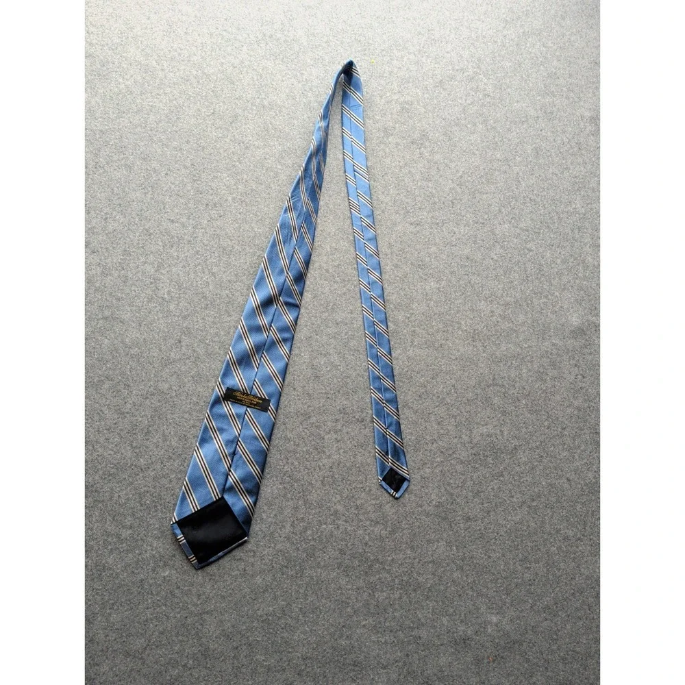 Brooks Brothers Irregular Tie Light Blue Base  Dark Blue White Stripes 100% Silk
